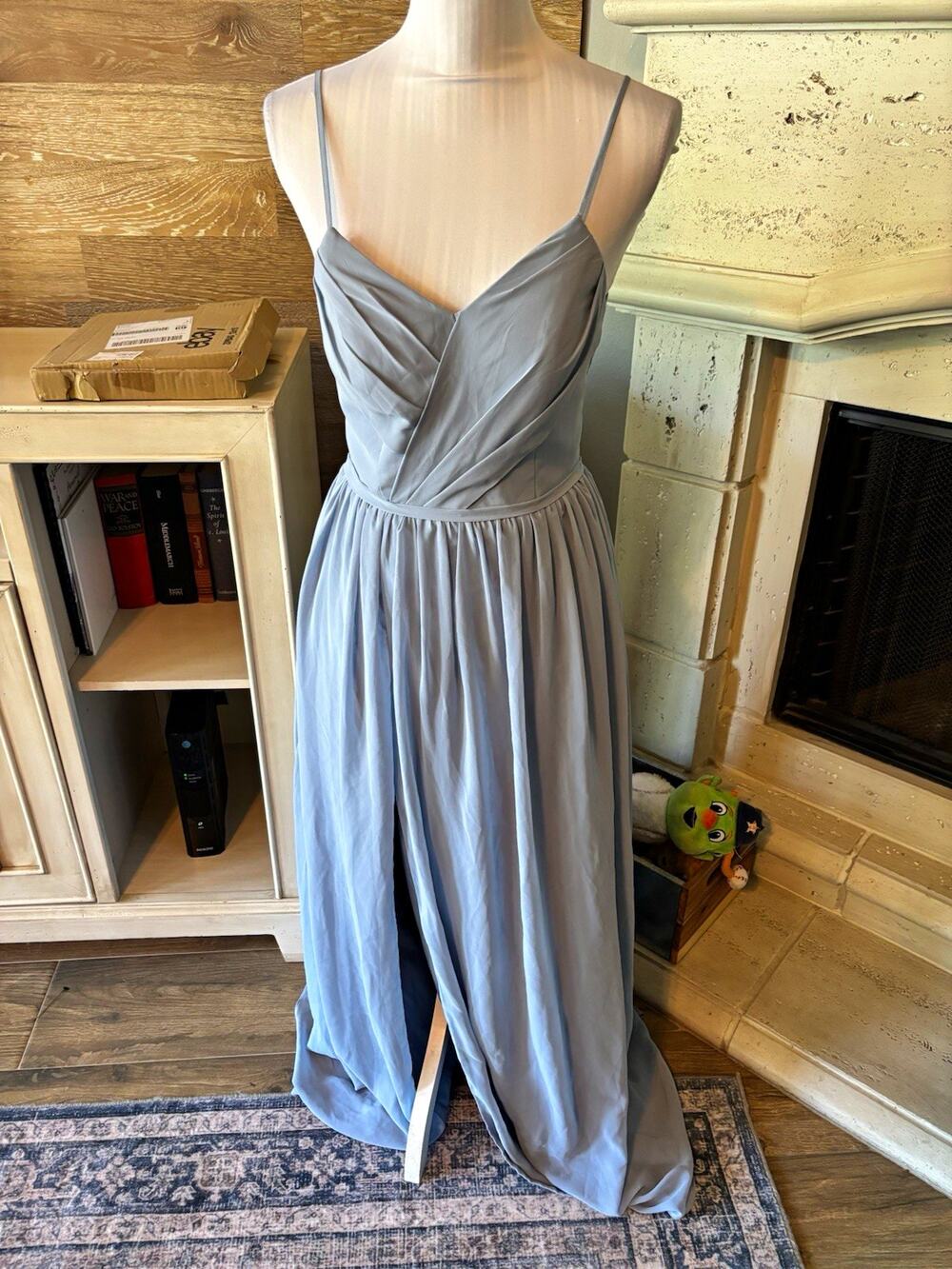 Azazie Blue Sleeveless Strappy Spaghetti Strap Open Back Dress Size A2